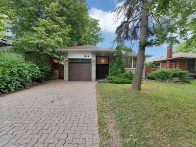 2744 Truscott Drive