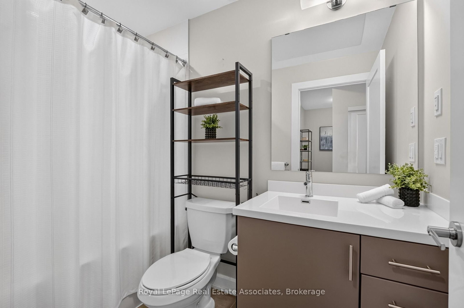 3200 William Coltson Avenue • #622 • Oakville, ON photo 17