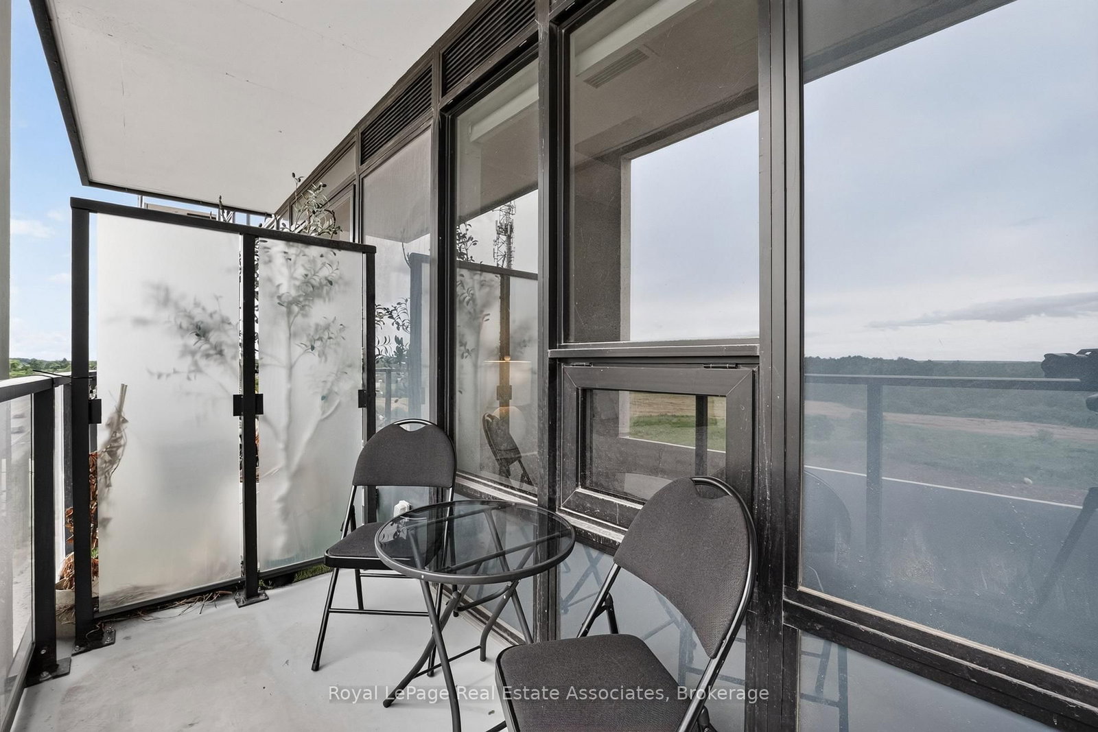 3200 William Coltson Avenue • #622 • Oakville, ON photo 23
