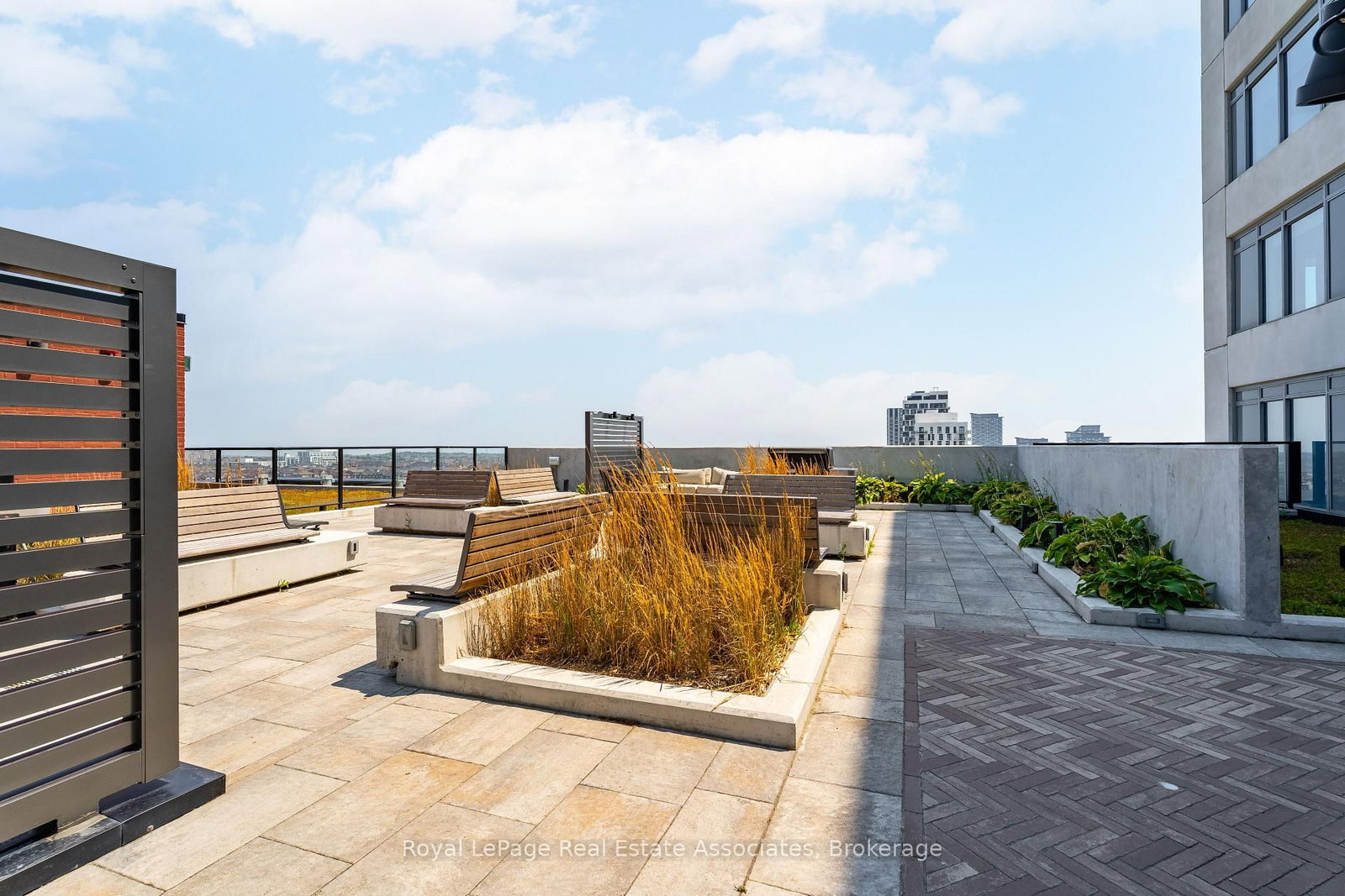 3200 William Coltson Avenue • #622 • Oakville, ON photo 35