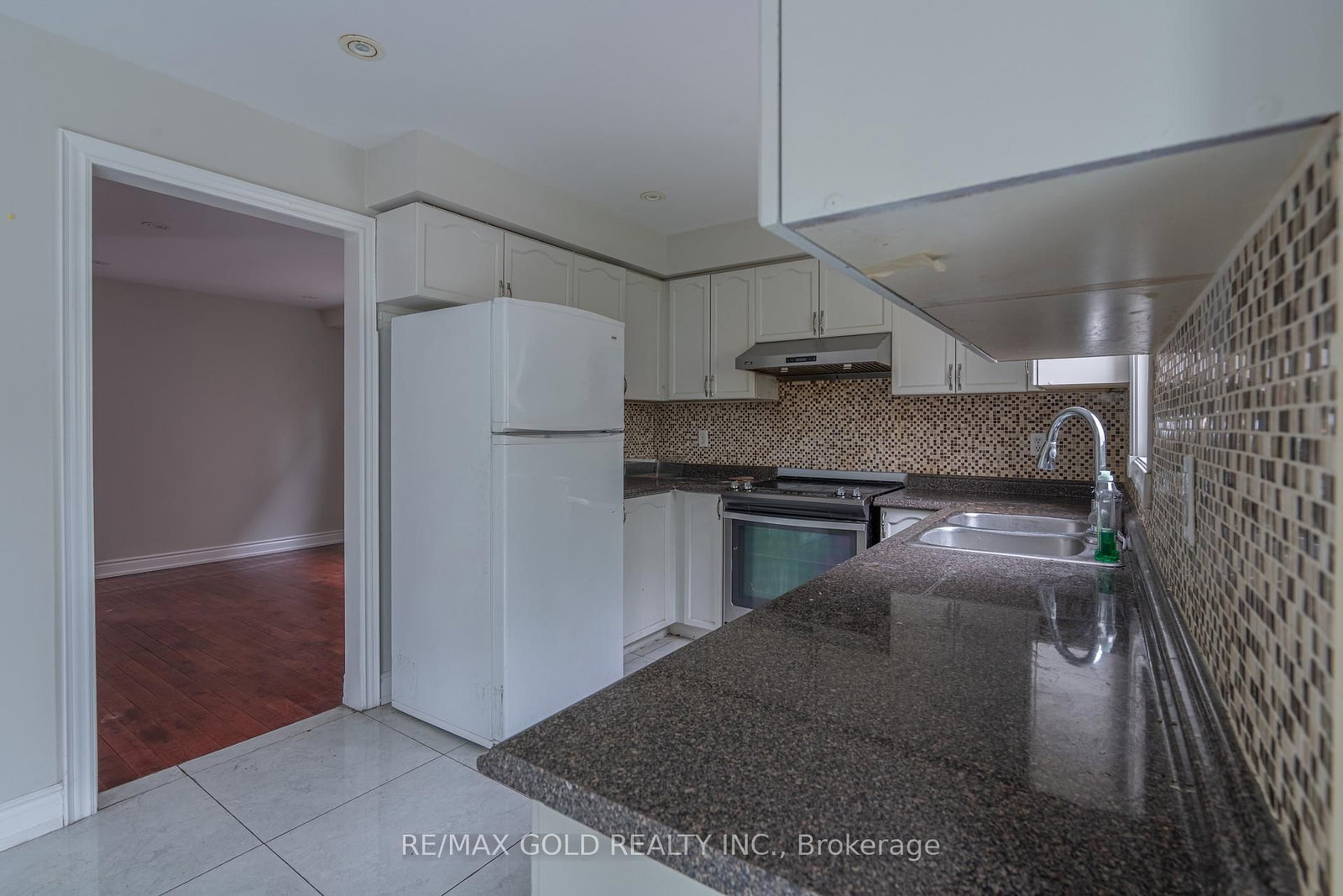 71 Ravenswood Drive • Brampton, ON photo 17