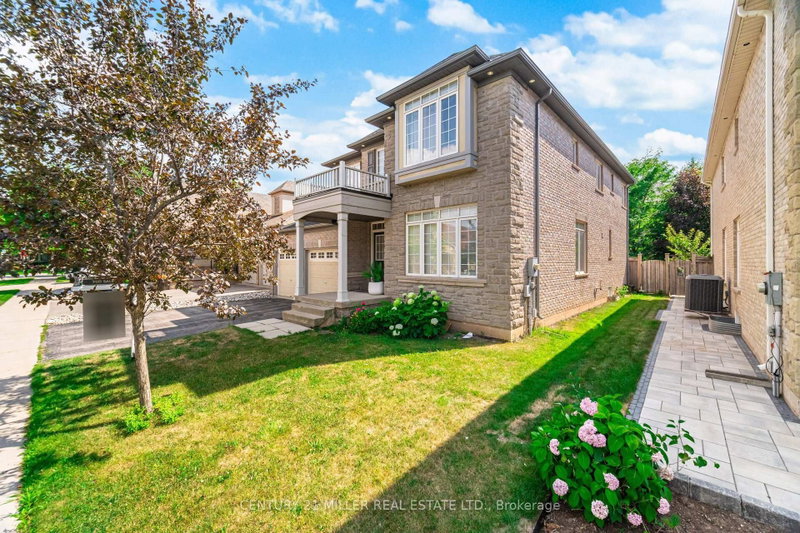2098 Wildfel Way, Oakville, Ontario