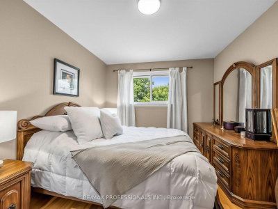 793 Netherton Mississauga,ON L4Y 2M5 — Photo 16