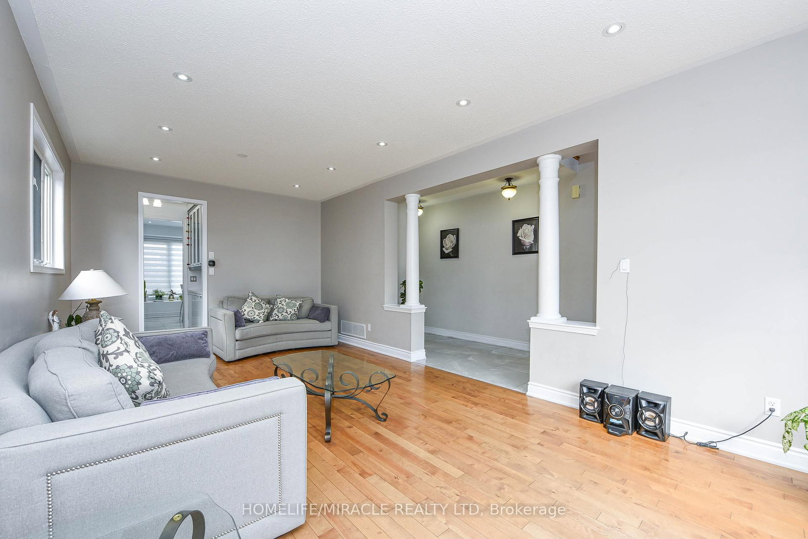 6 Mendoza Drive • Brampton, ON photo 10