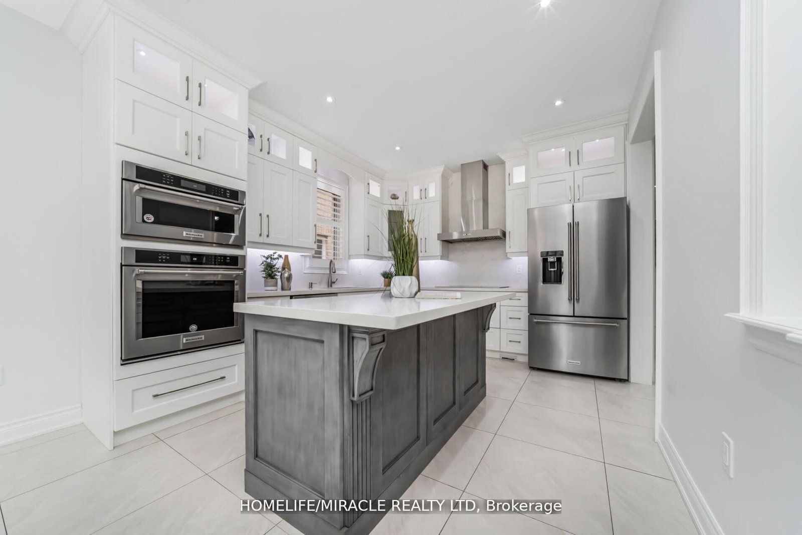 10 Kenora Street • Brampton, ON photo 14