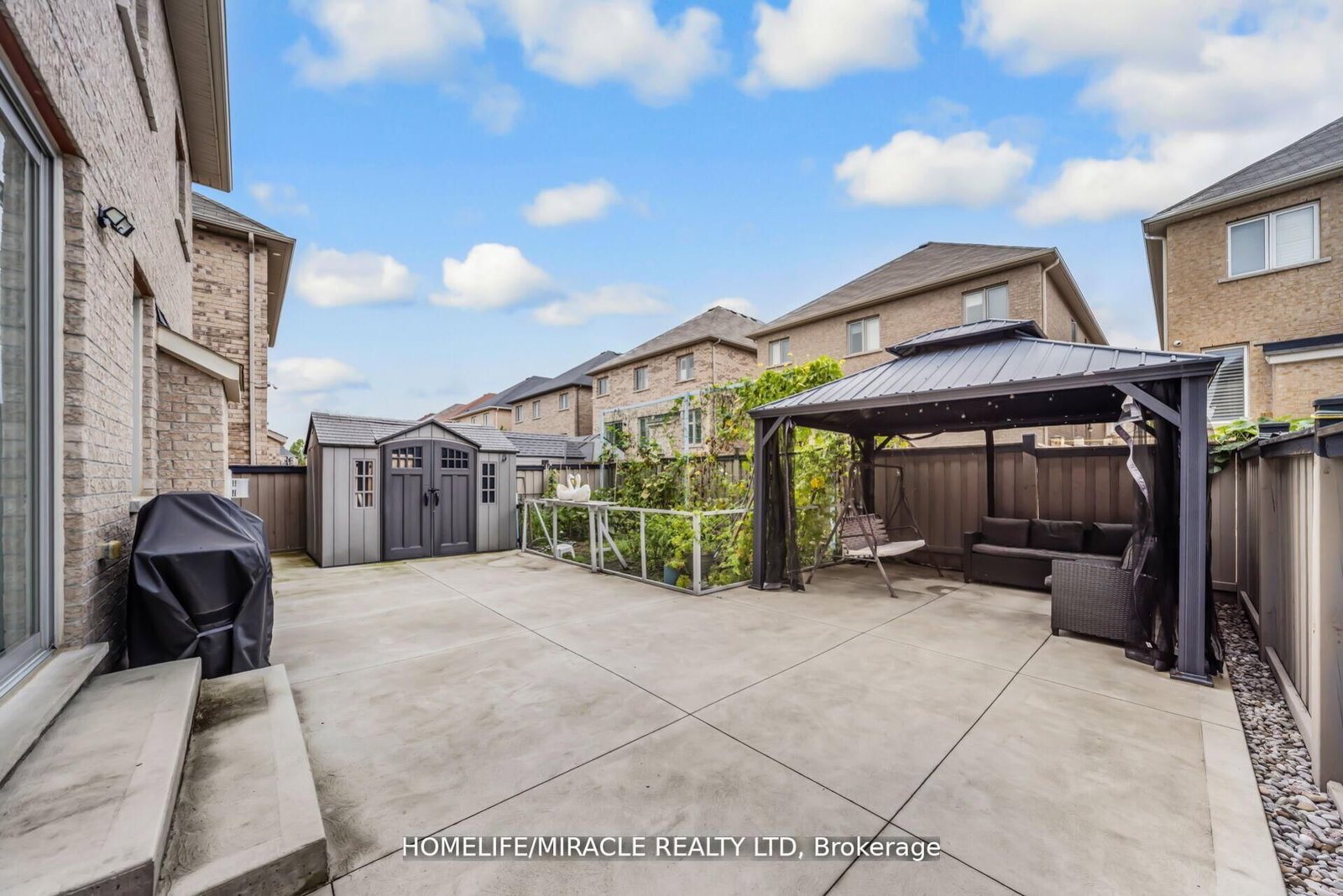 10 Kenora Street • Brampton, ON photo 44