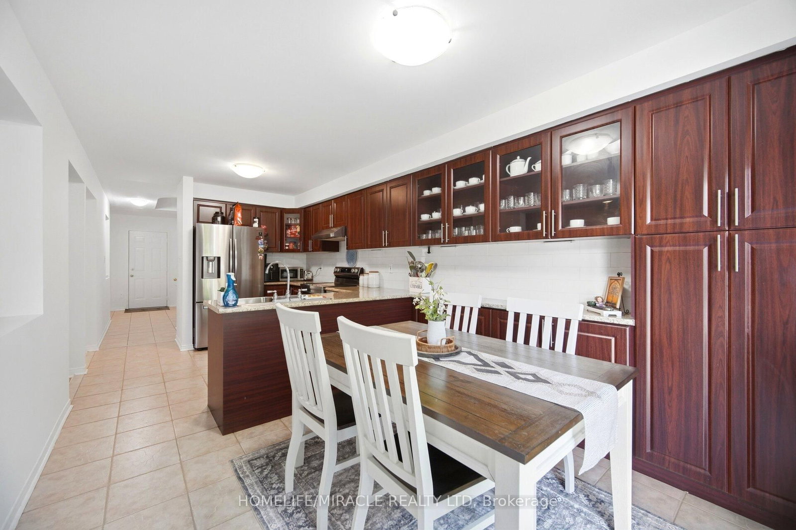 16 Capistro Street • Brampton, ON photo 13