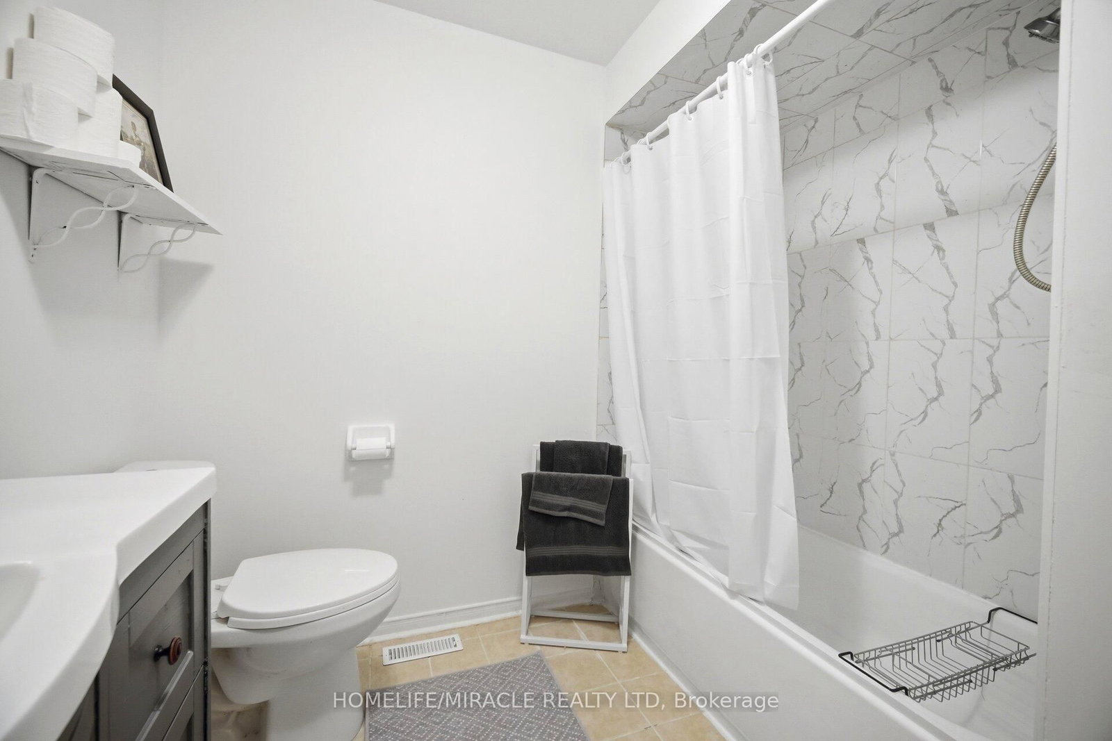 16 Capistro Street • Brampton, ON photo 34