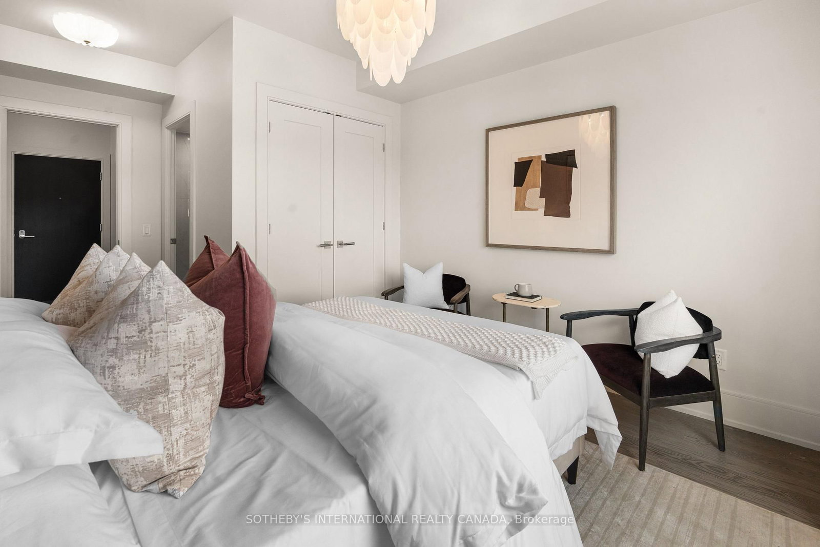 259 The Kingsway • #719 • Toronto, ON photo 22