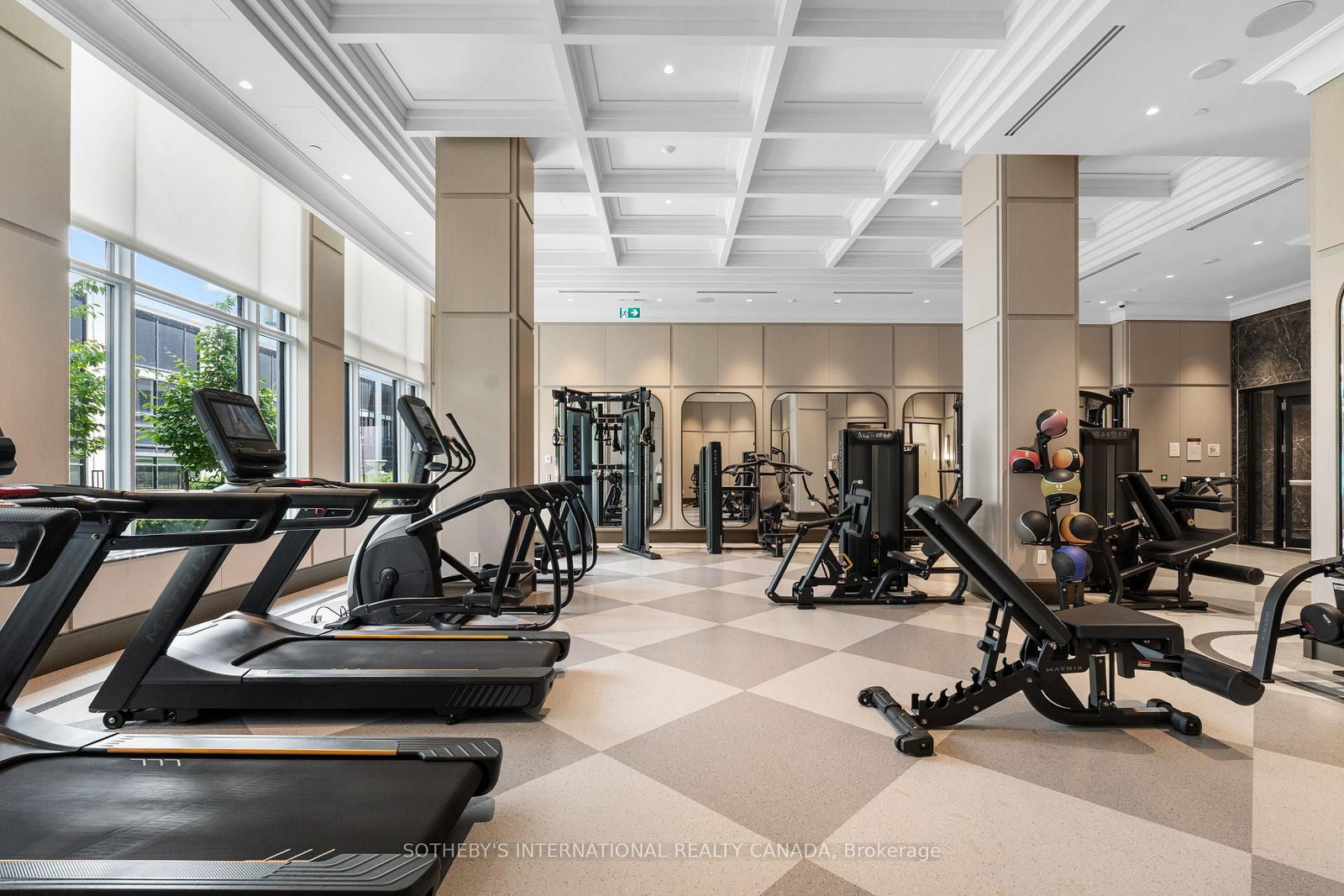 259 The Kingsway • #719 • Toronto, ON photo 32