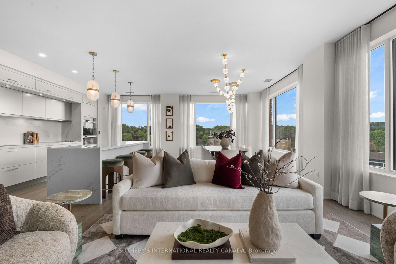 259 The Kingsway • #719 • Toronto, ON photo 6
