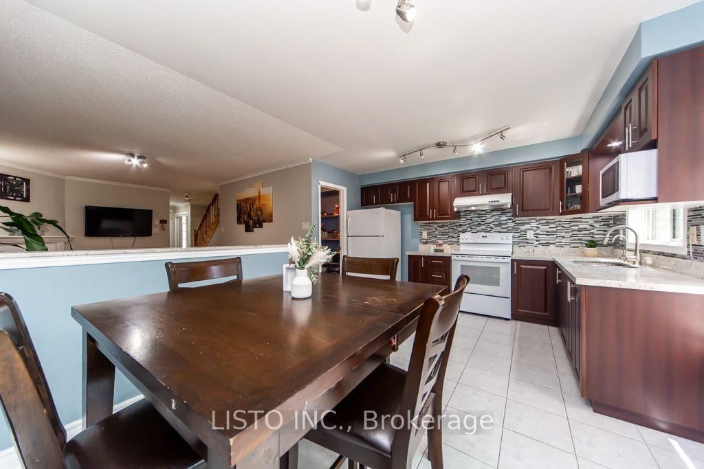 7115 Rexwood Road • #46 • Mississauga, ON photo 14