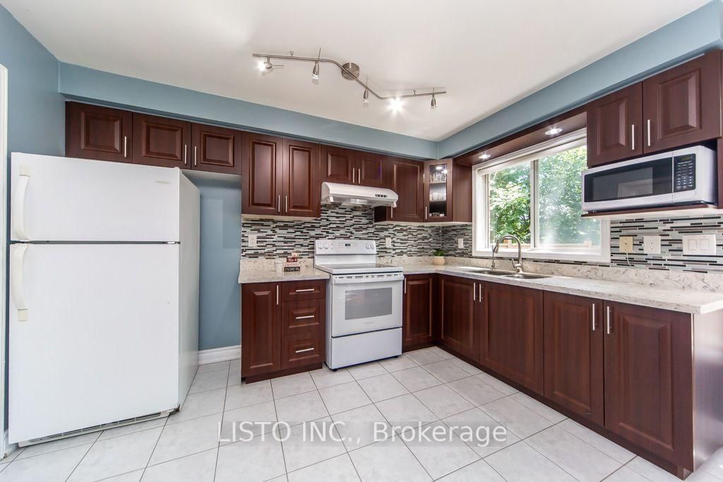 7115 Rexwood Road • #46 • Mississauga, ON photo 16