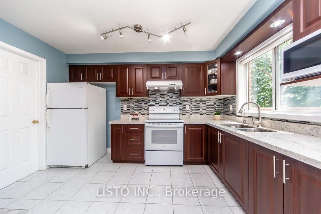 7115 Rexwood Road • #46 • Mississauga, ON photo 17