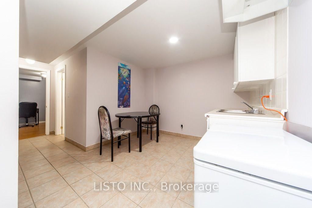 7115 Rexwood Road • #46 • Mississauga, ON photo 38