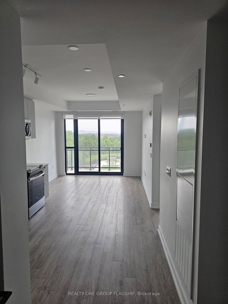 home for lease on 503-750 WHITLOCK Avenue