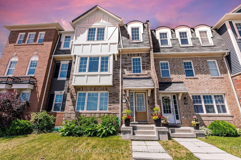 50 Ganton Hts, Brampton, Ontario