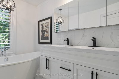 24 Cayuga Mississauga,ON L5G 3S7 — Photo 23