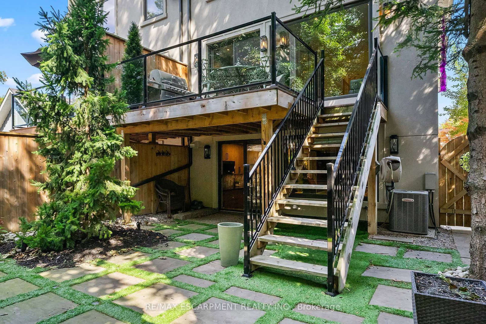 24 Cayuga Mississauga,ON L5G 3S7 — Photo 43