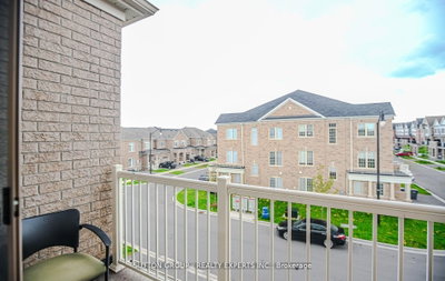 65 Fruitvale Circle • Brampton, ON photo 8
