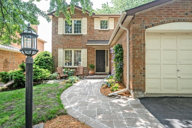 1484 Princeton Crescent