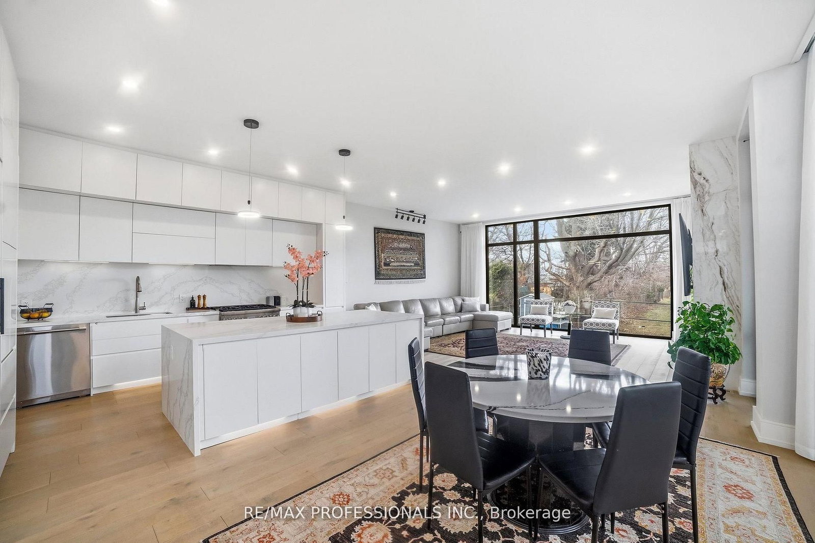 2206 UTLEY Road • Mississauga, ON photo 11