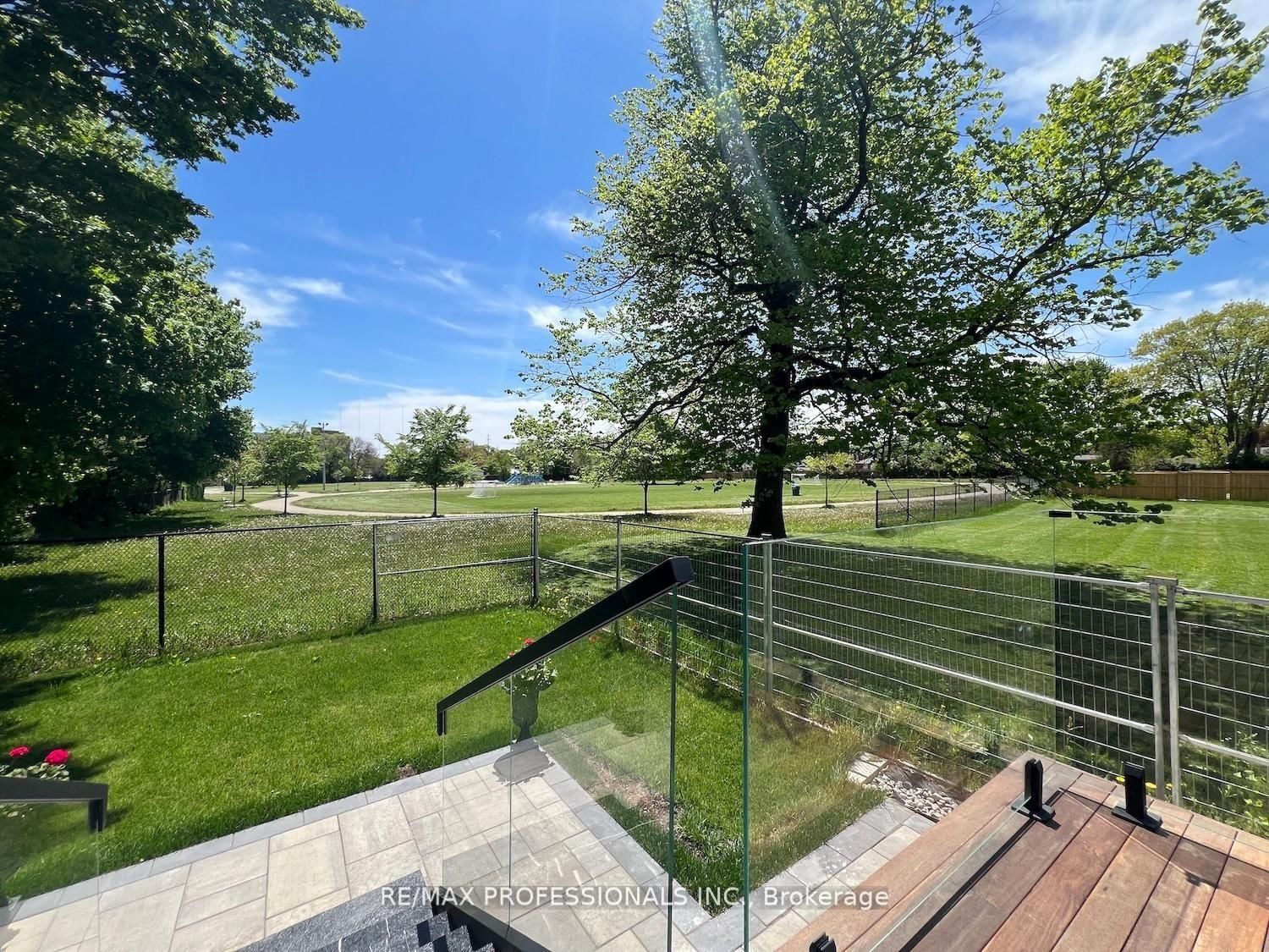 2206 UTLEY Road • Mississauga, ON photo 21