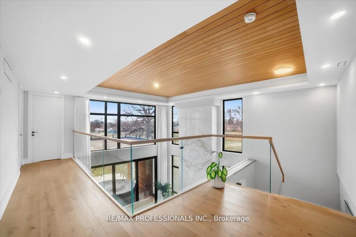 2206 UTLEY Road • Mississauga, ON photo 23