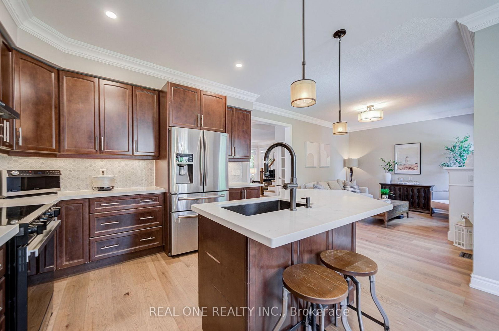 2463 Parkglen Avenue • Oakville, ON photo 19