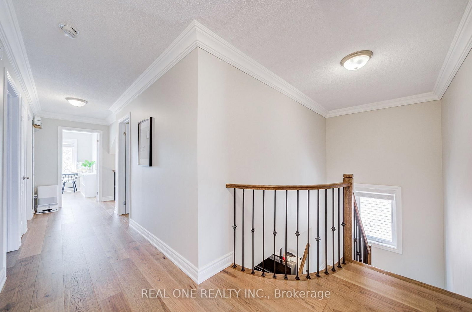 2463 Parkglen Avenue • Oakville, ON photo 26