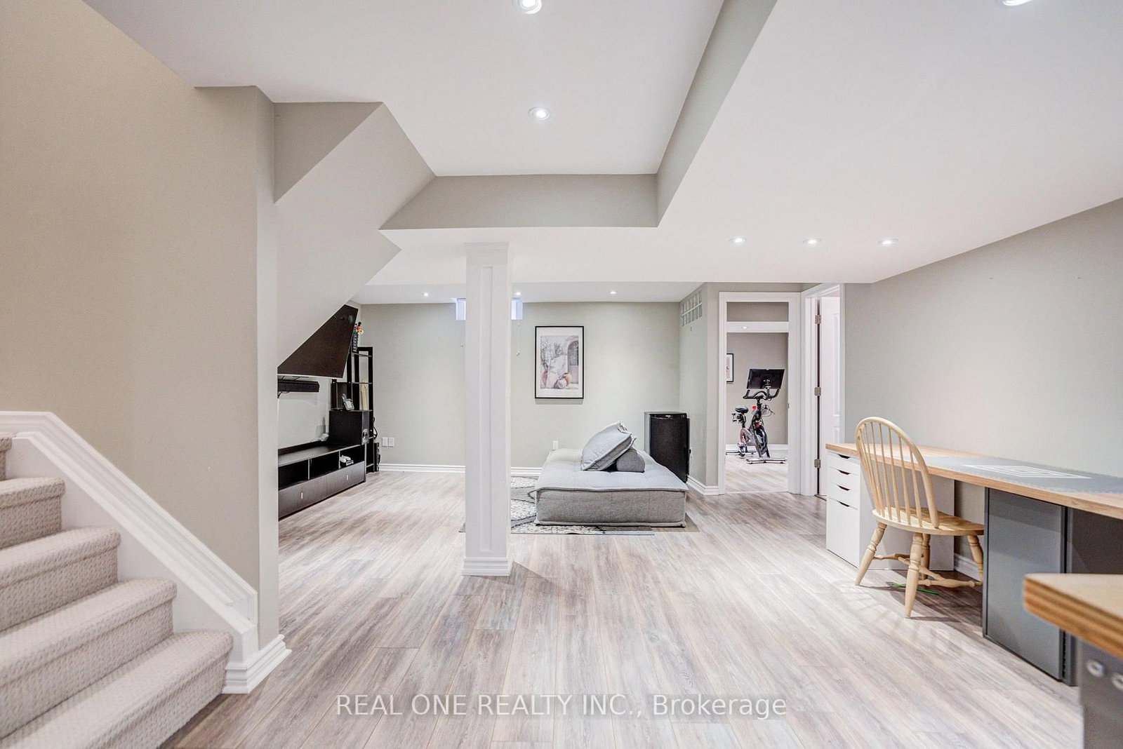 2463 Parkglen Avenue • Oakville, ON photo 39