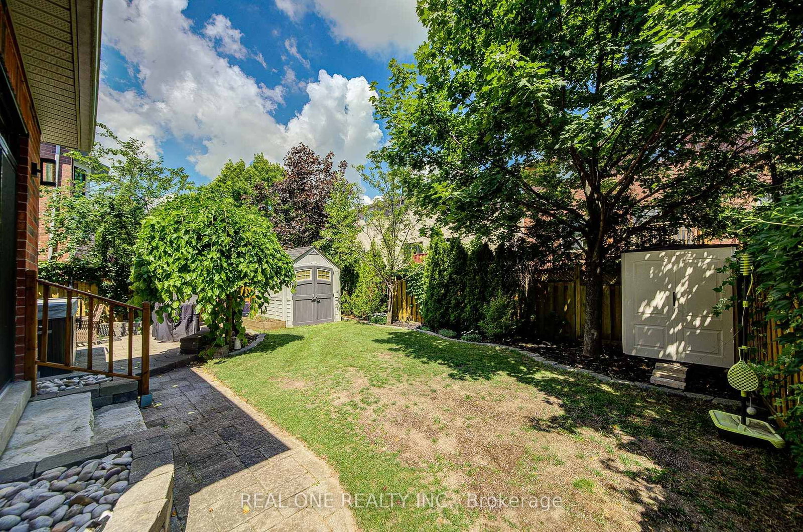 2463 Parkglen Avenue • Oakville, ON photo 51