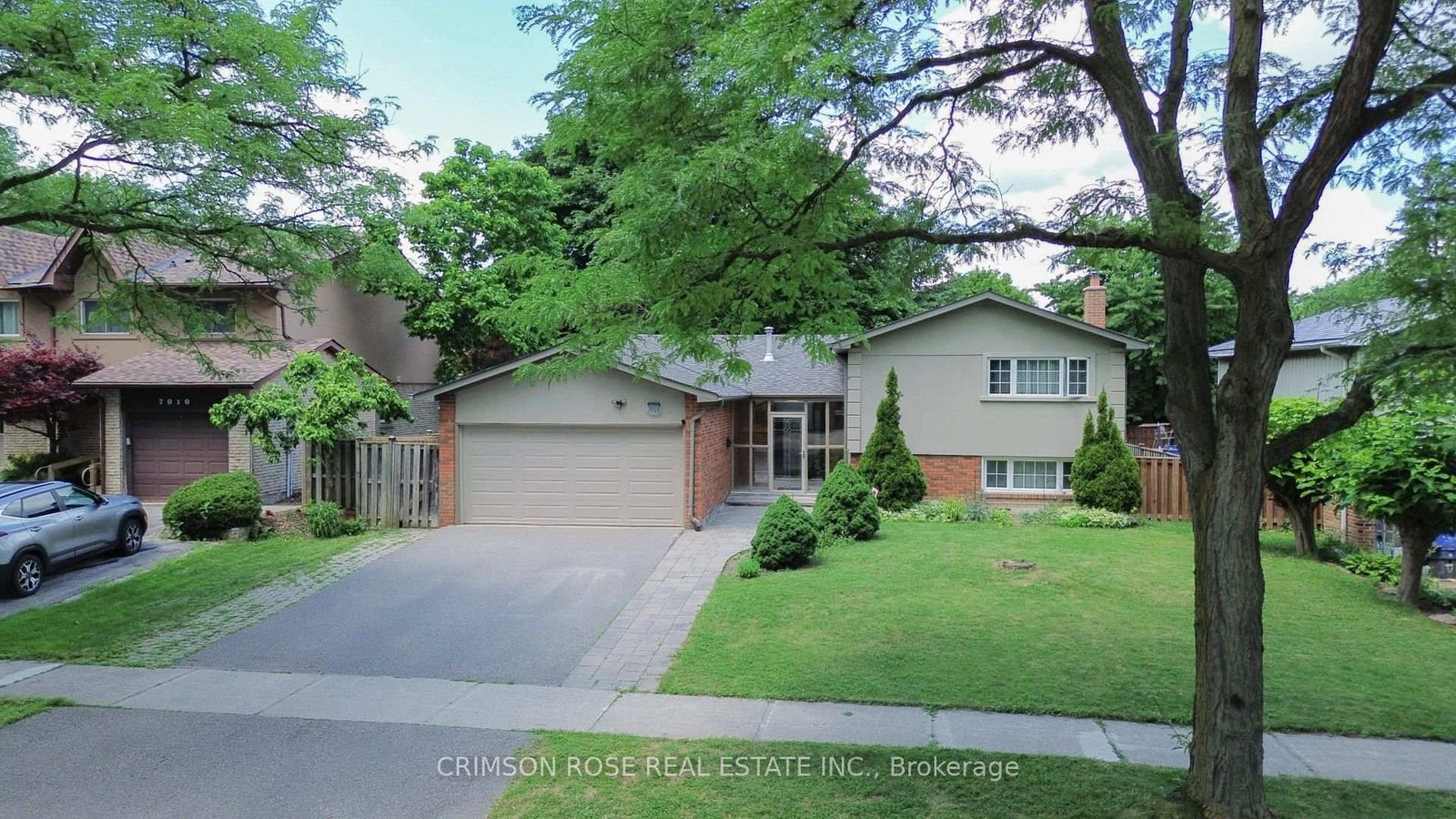 Detached House for sale at 7018 Cadiz Crescent, Mississauga, Ontario, L5N 1Y4 - Meadowvale - MLS: W13551950