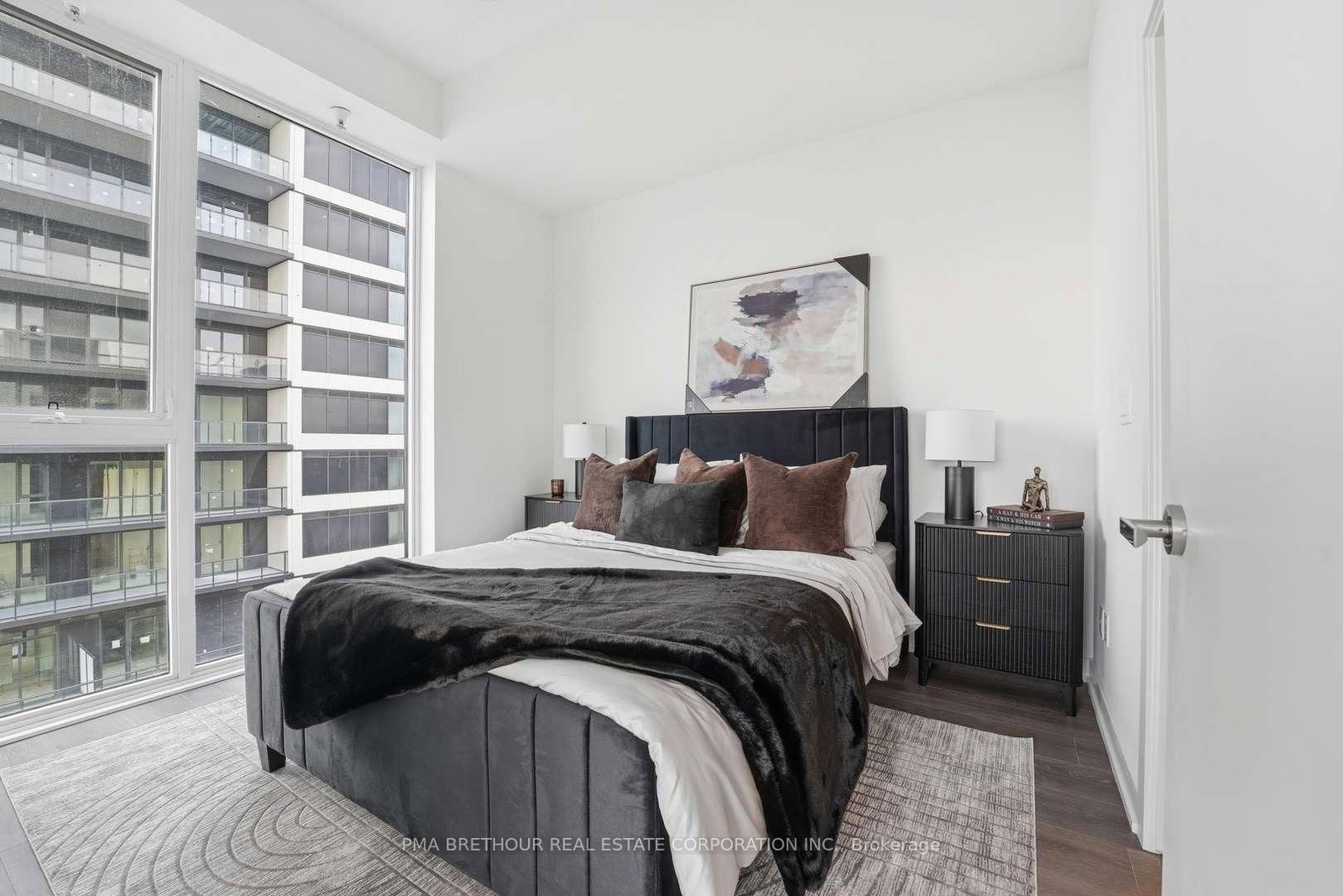 370 Martha Street • #2604 • Burlington, ON photo 9