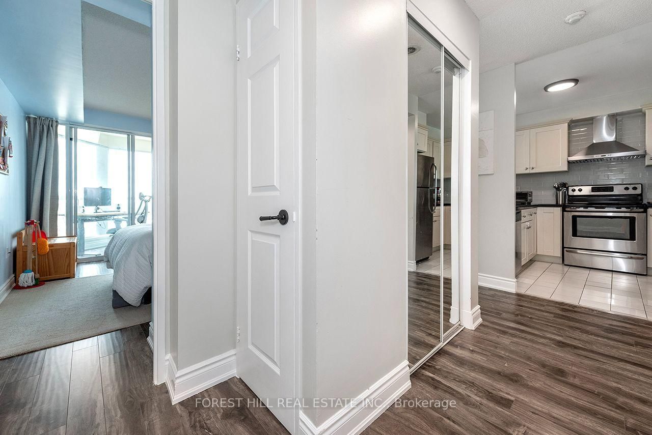 2177 Burnhamthorpe Road W • #911 • Mississauga, ON photo 26