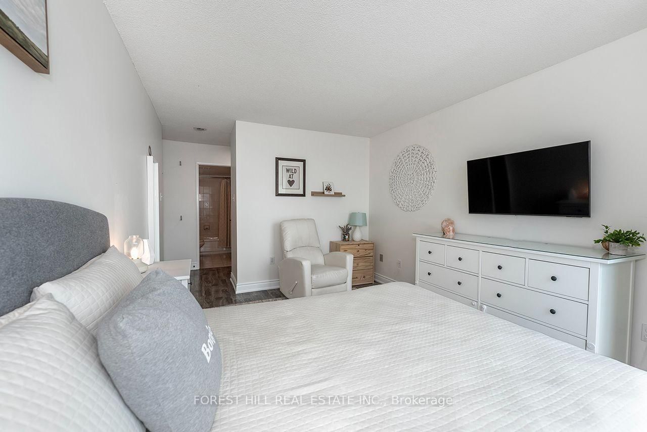 2177 Burnhamthorpe Road W • #911 • Mississauga, ON photo 31