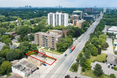 1199 Lakeshore Mississauga,ON L5E 1E8 — Photo 12