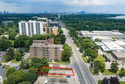 1199 Lakeshore Mississauga,ON L5E 1E8 — Photo 14