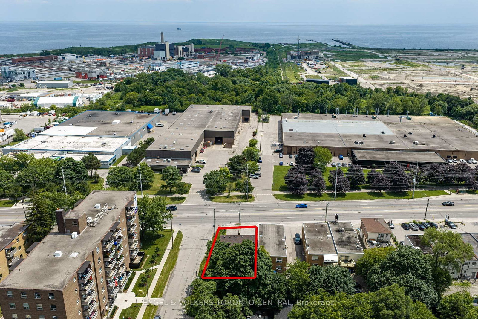1199 Lakeshore Mississauga,ON L5E 1E8 — Photo 16