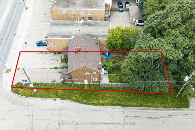 1199 Lakeshore Mississauga,ON L5E 1E8 — Photo 8