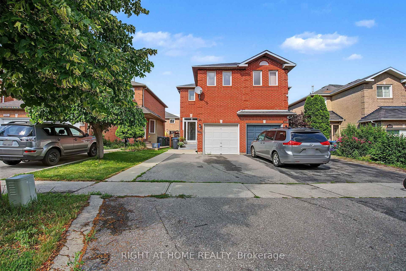 Semi-Detached House for sale at 5531 Whistler Crescent, Mississauga, Ontario, L4Z 3R7 - Hurontario - MLS: W13552296