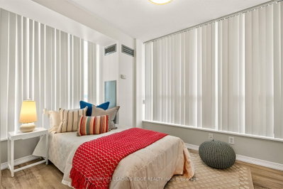 2585 Erin Centre Boulevard • #403 • Mississauga, ON photo 8