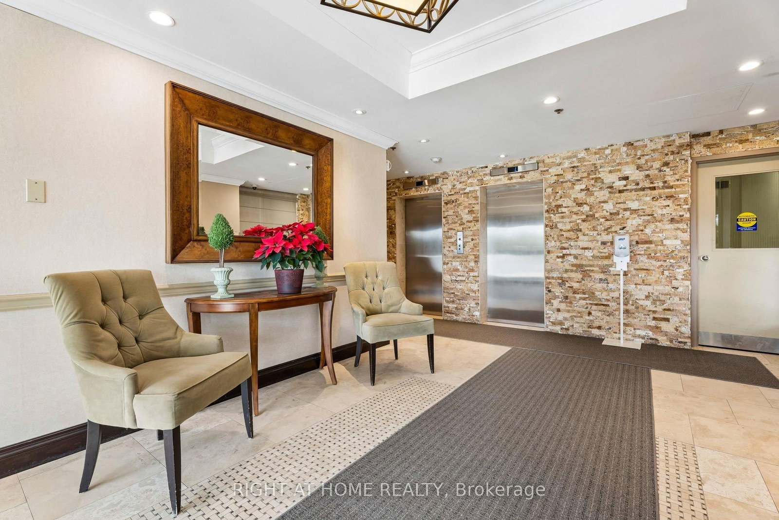212 Kerr Street • #207 • Oakville, ON photo 6