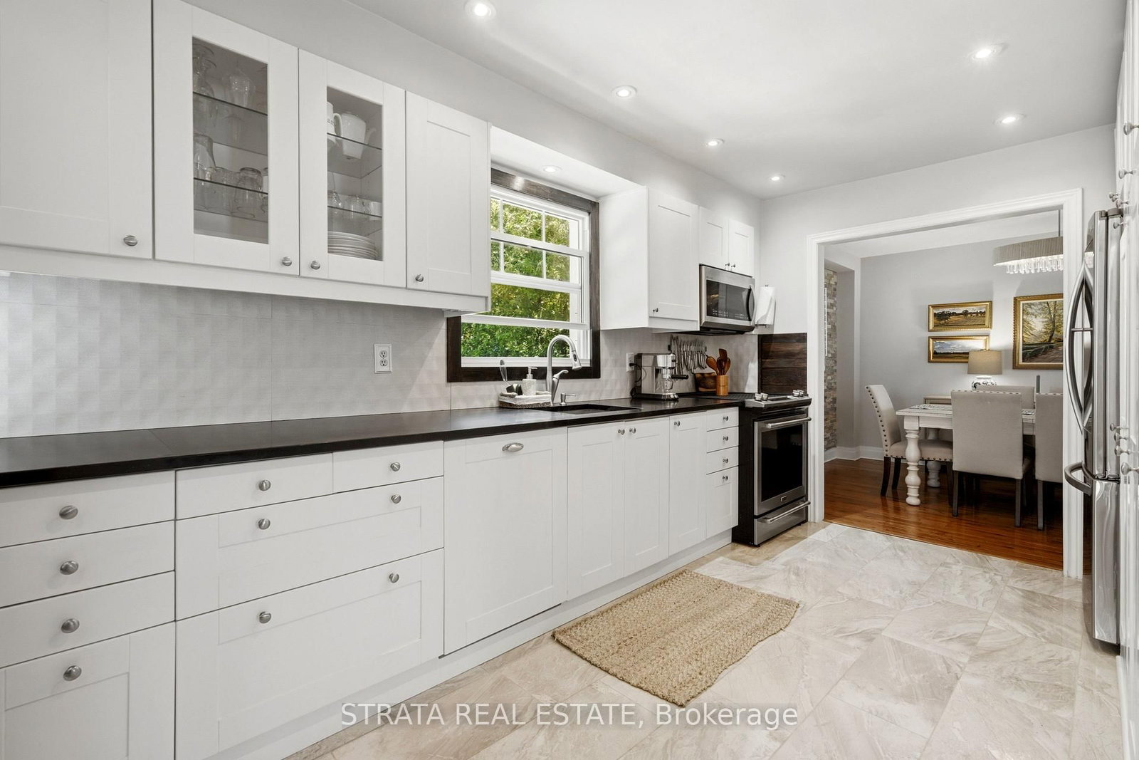 2596 Kinnerton Crescent • Mississauga, ON photo 10
