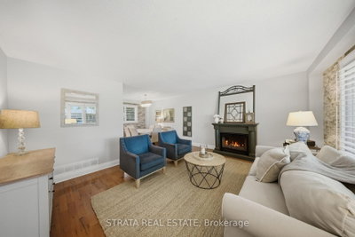 2596 Kinnerton Crescent • Mississauga, ON photo 8