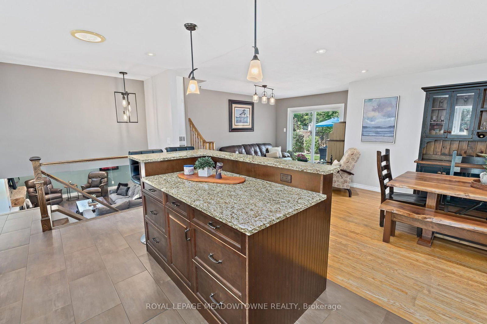 33 Fagan Drive • Halton Hills, ON photo 16