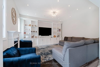 406 Cedar Hedge Road — more photos