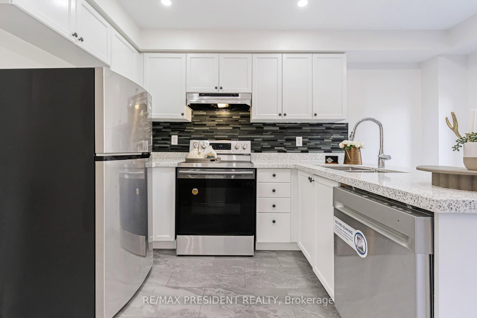 162 Albright Road • Brampton, ON photo 14