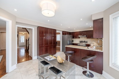 5583 Loonlake Avenue — more photos