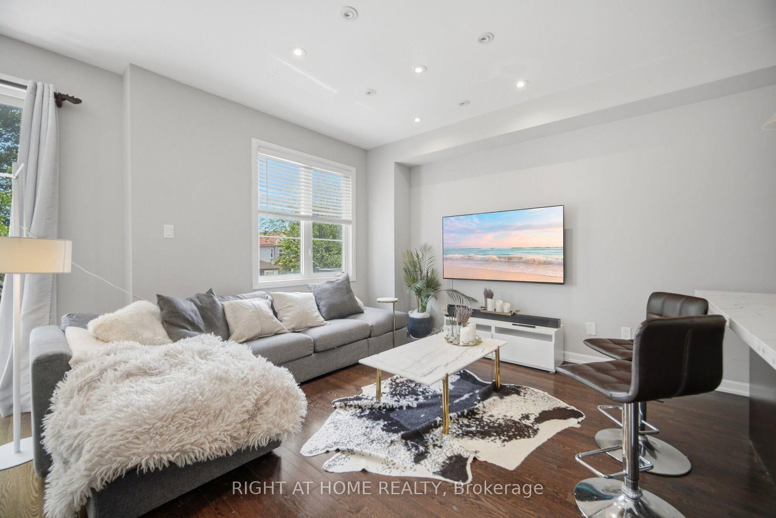 165 Hampshire Way • #153 • Milton, ON photo 13